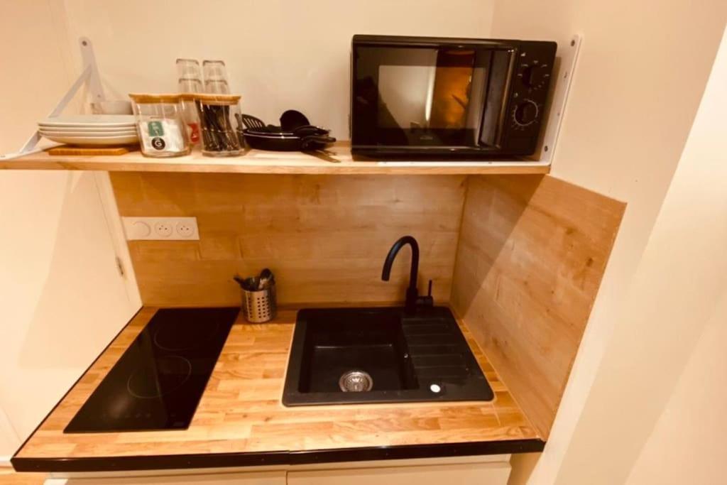 Studio Renove Avec Patio, Coeur Du Centre Ville Besançon Kültér fotó